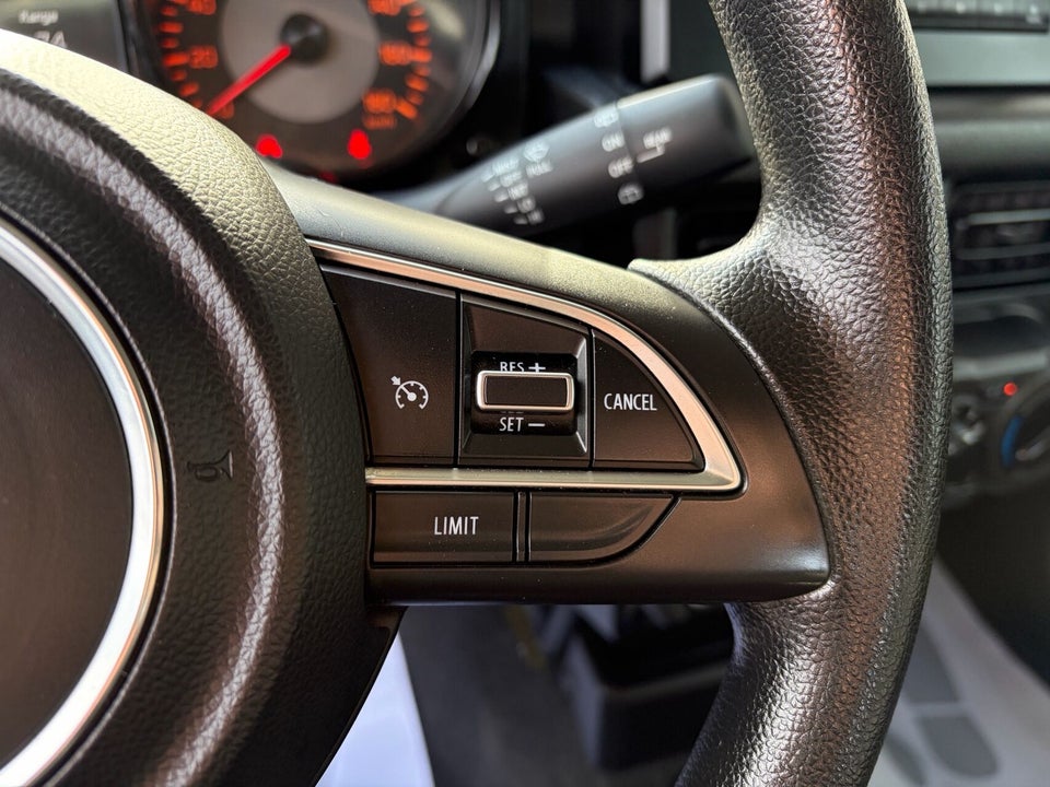 Suzuki Jimny 1,5 Active AllGrip Van 3d