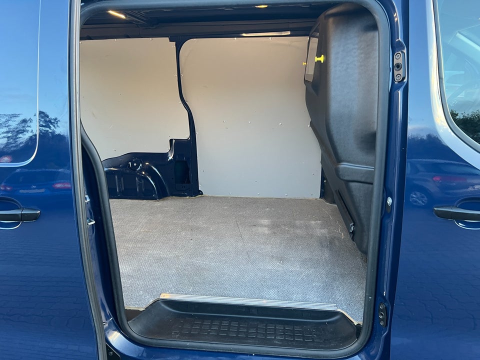 Toyota ProAce 2,0 D 120 Compact Base+ 5d