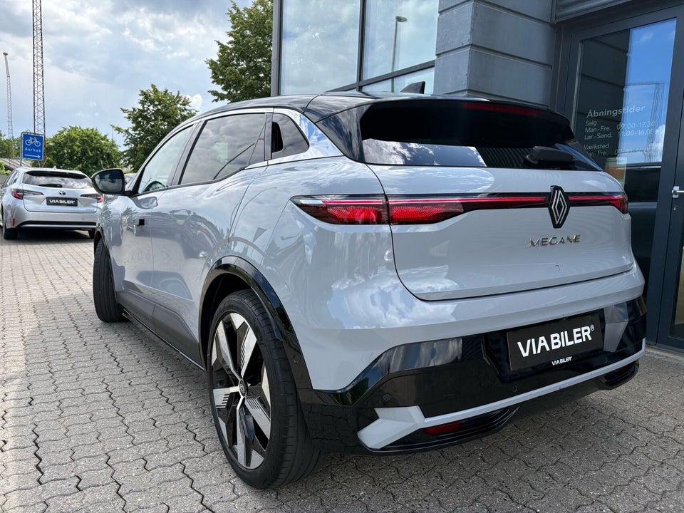 Renault Megane E-Tech 60 Techno 5d
