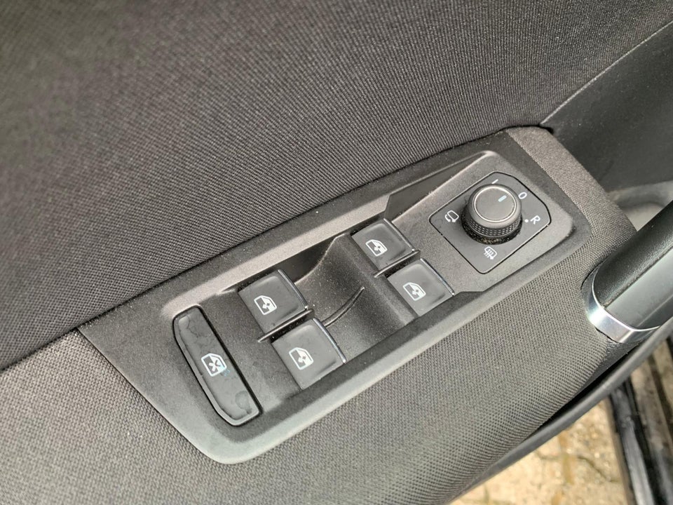 VW Touran 1,5 TSi 150 Highline DSG 7prs 5d