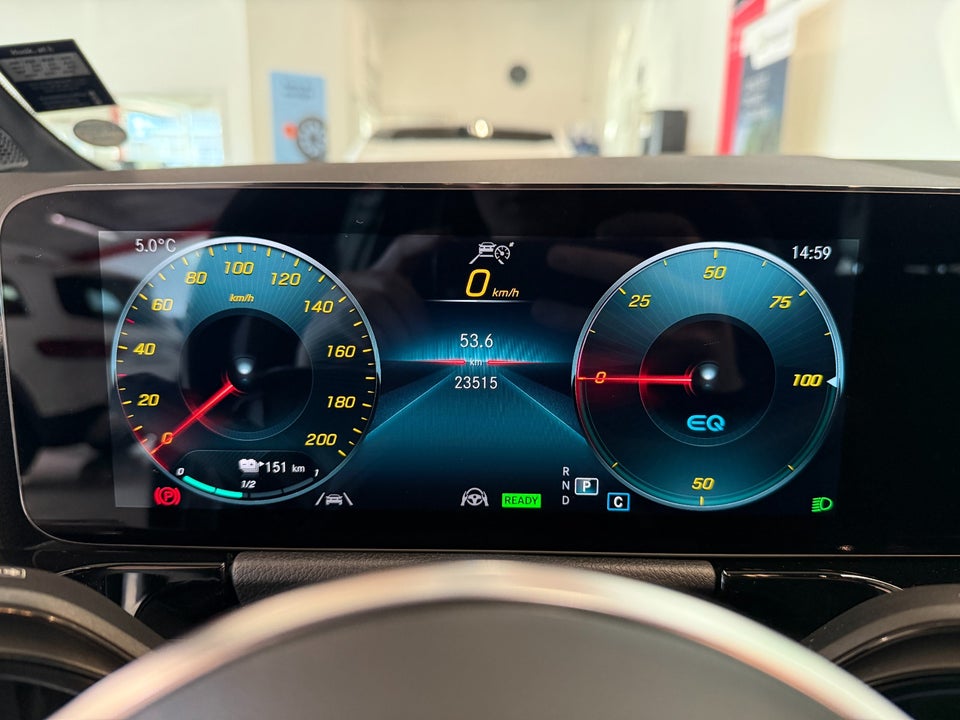 Mercedes EQA250 Progressive 5d