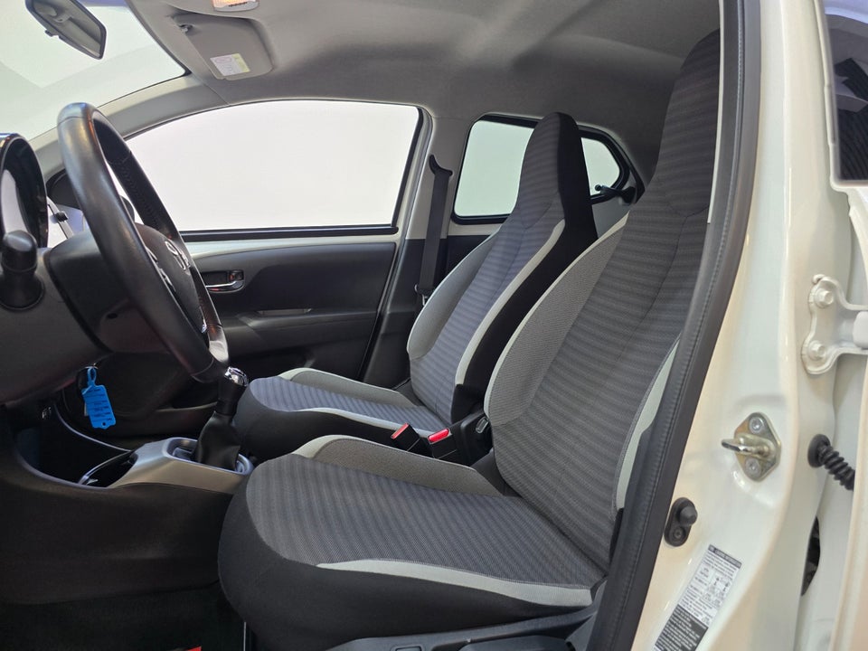 Toyota Aygo 1,0 VVT-i x-cite 5d