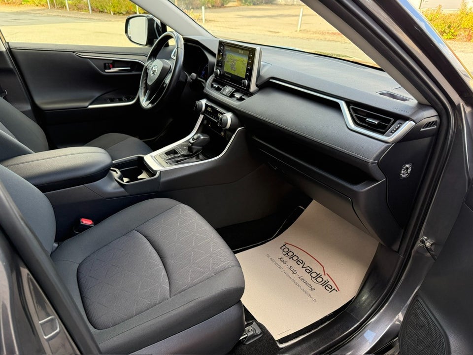 Toyota RAV4 2,5 Hybrid H3 Comfort MDS Van 5d