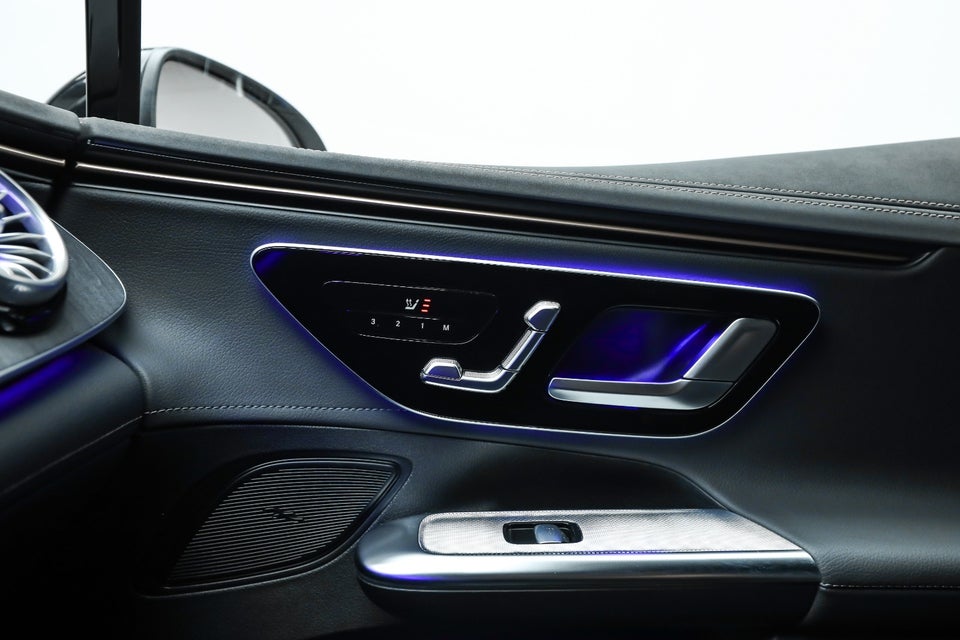 Mercedes EQE300 AMG Line 4d