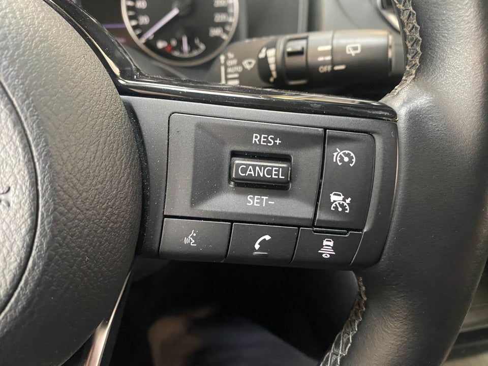 Nissan Qashqai 1,3 mHEV Acenta 5d