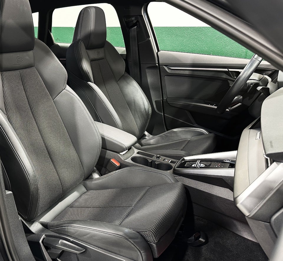Audi A3 40 TFSi e S-line Sportback S-tr. 5d