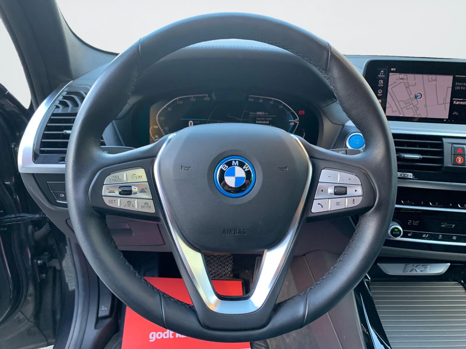 BMW iX3 Charged 5d