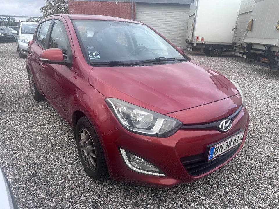 Hyundai i20 1,25 Comfort 5d