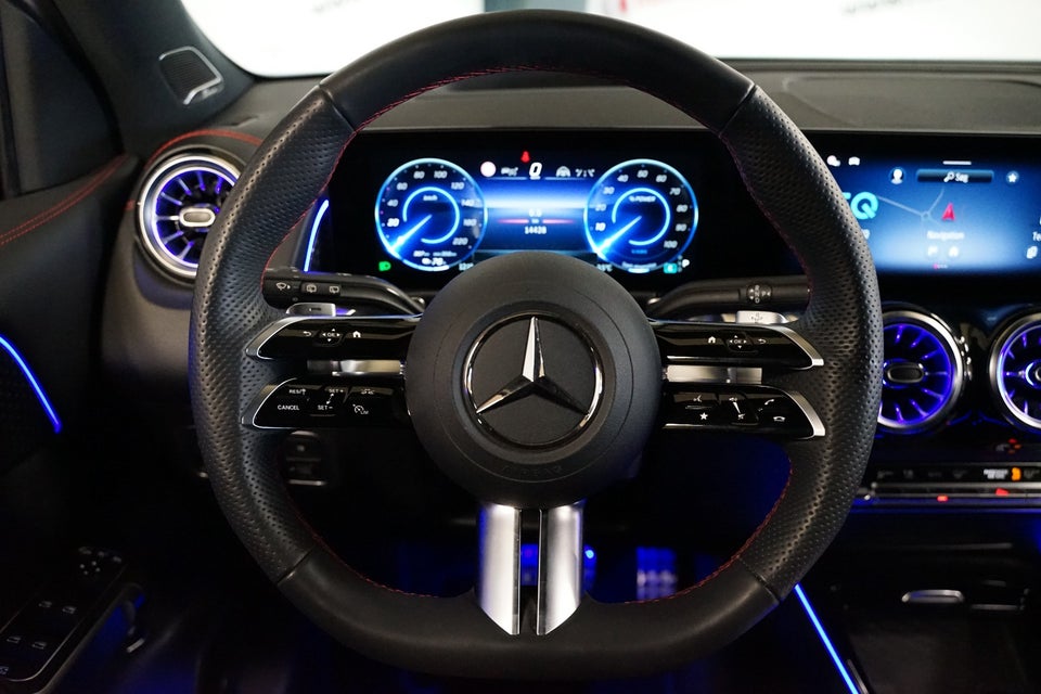 Mercedes EQB250+ AMG Premium 5d
