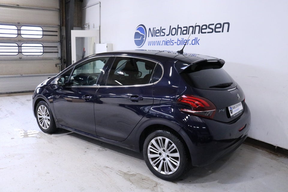 Peugeot 208 1,6 BlueHDi 100 Allure Sky 5d