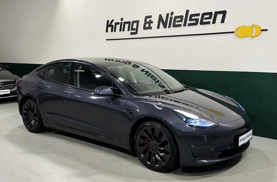 Tesla Model 3 Performance AWD 4d