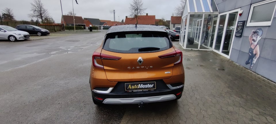 Renault Captur 1,6 E-Tech Intens 5d