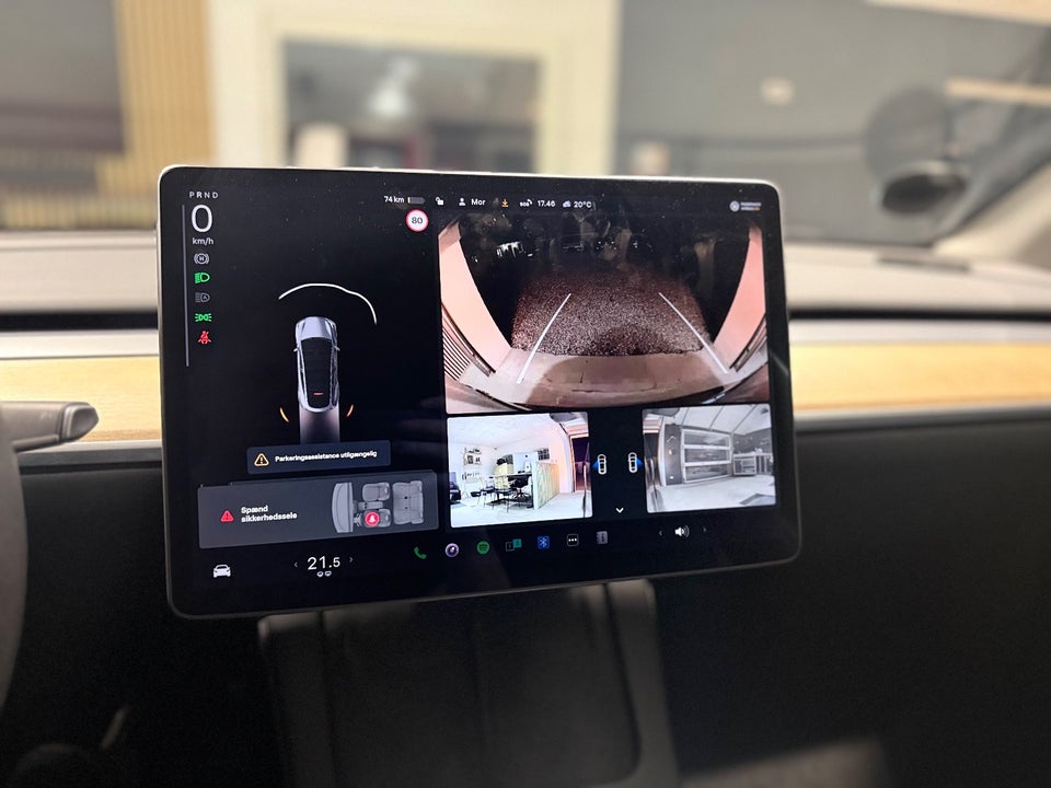 Tesla Model Y Long Range AWD 5d