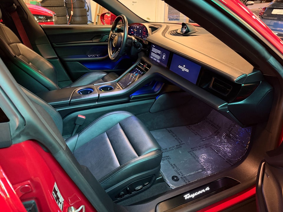 Porsche Taycan 4 Performance+ Cross Turismo 5d