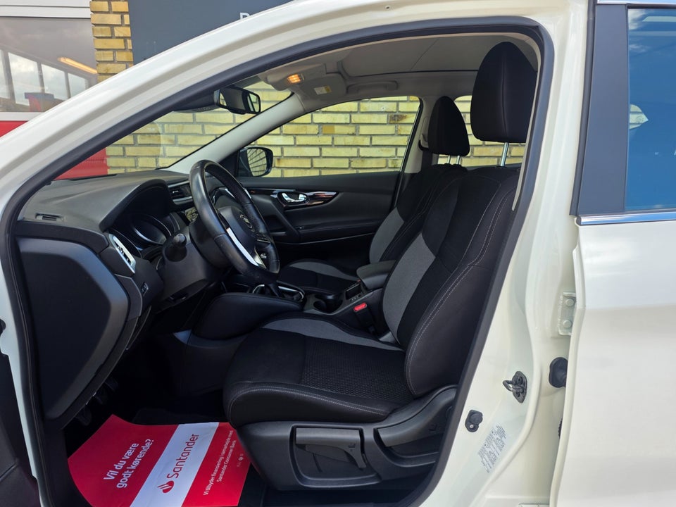 Nissan Qashqai 1,5 dCi 115 N-Connecta 5d