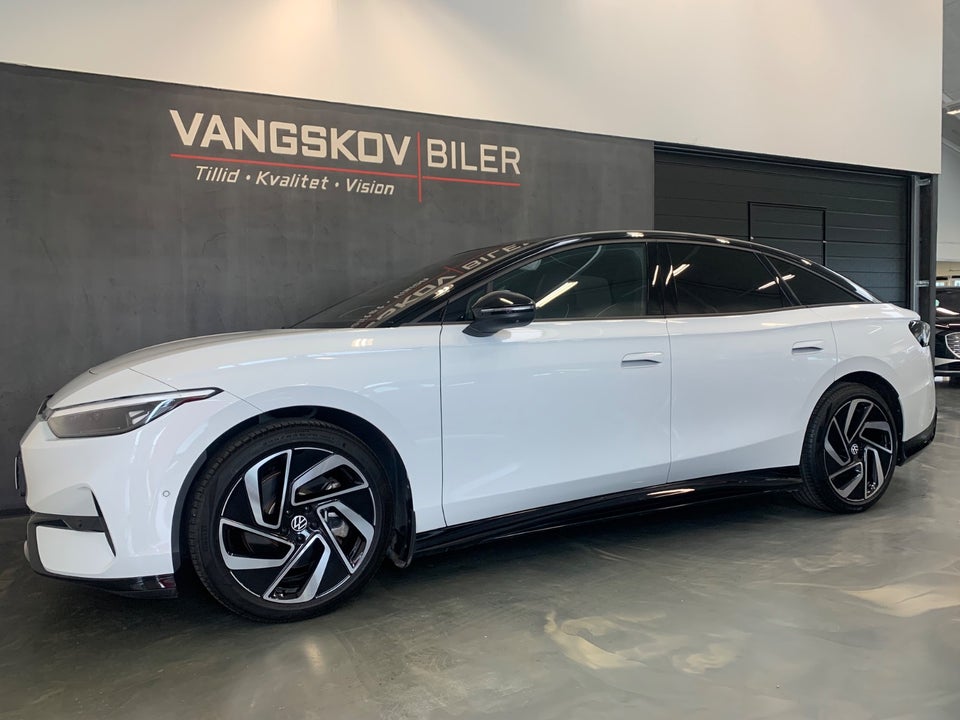 VW ID.7 86 Style S 5d