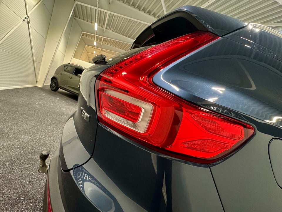 Volvo XC40 1,5 T5 ReCharge Inscription aut. 5d