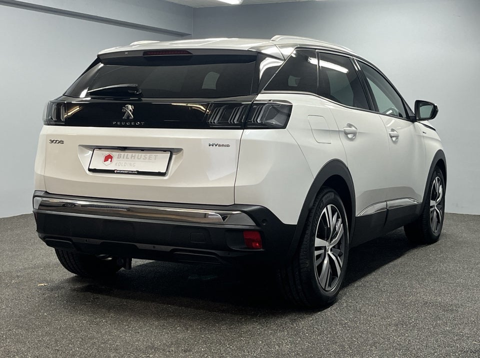 Peugeot 3008 1,6 Hybrid Allure Pack EAT8 5d