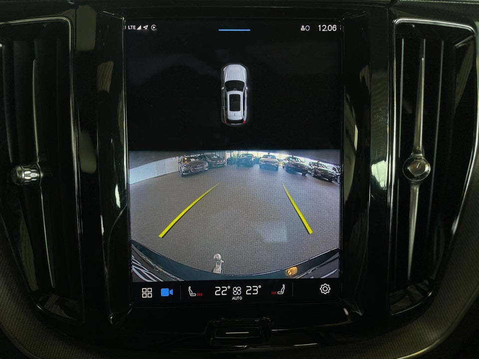 Volvo XC60 2,0 T6 ReCharge R-Design aut. AWD 5d