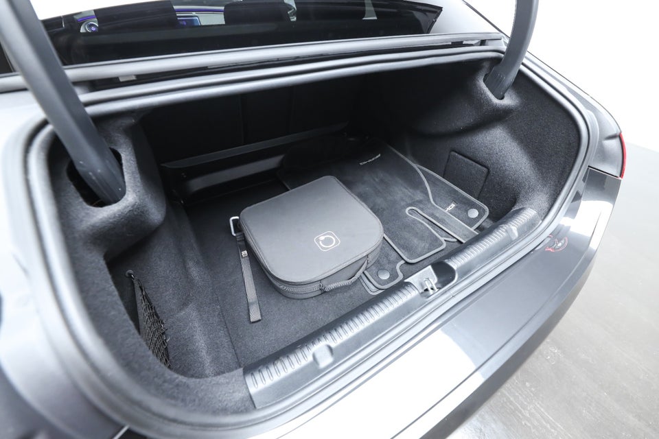 Mercedes EQE350 AMG Line 4d