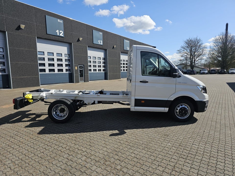 MAN TGE 2,0 5.160 Chassis L3 aut. RWD
