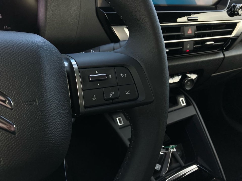 Citroën ë-C4 X 50 Ë-Series 4d