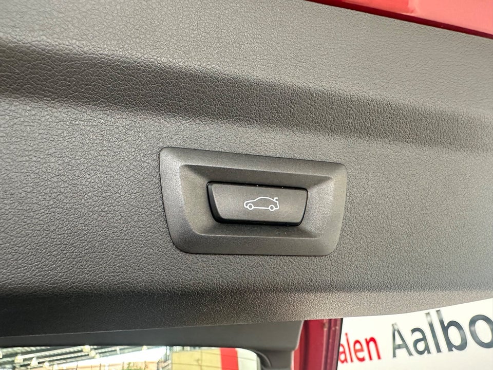 BMW iX2 eDrive20 Fully Charged 5d