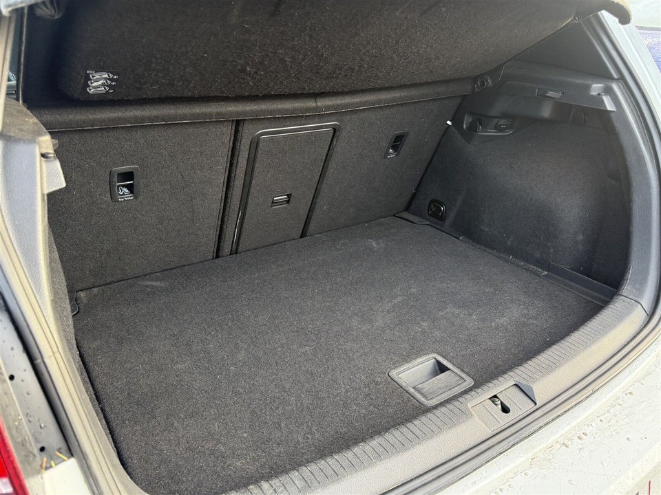 VW Golf VII 2,0 GTi DSG BMT 5d