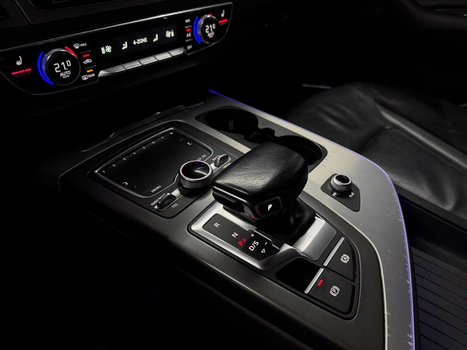 Audi Q7 3,0 TDi 272 quattro Tiptr. 7prs 5d
