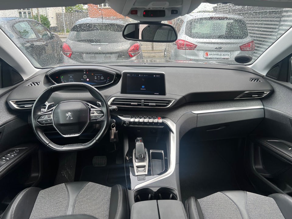 Peugeot 5008 1,5 BlueHDi 130 Allure EAT8 7prs 5d