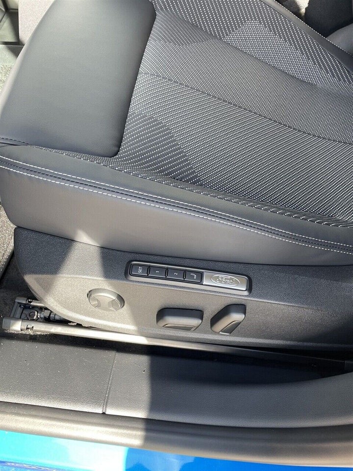 Ford Explorer 82 Select Extended Range 5d