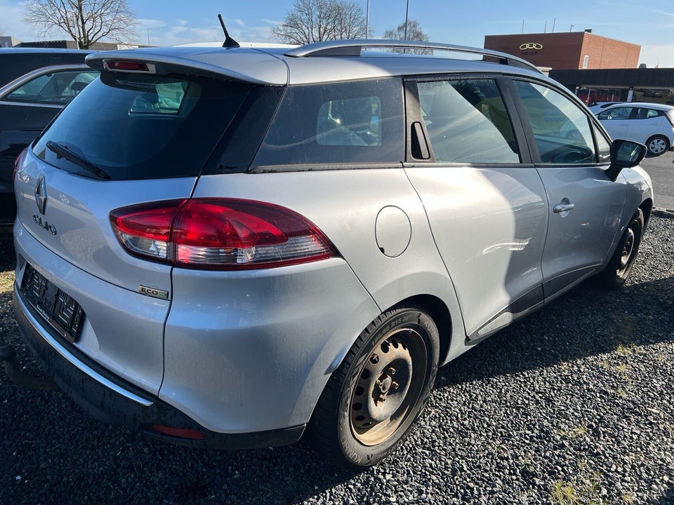 Renault Clio IV 1,5 dCi 90 Zen Sport Tourer 5d