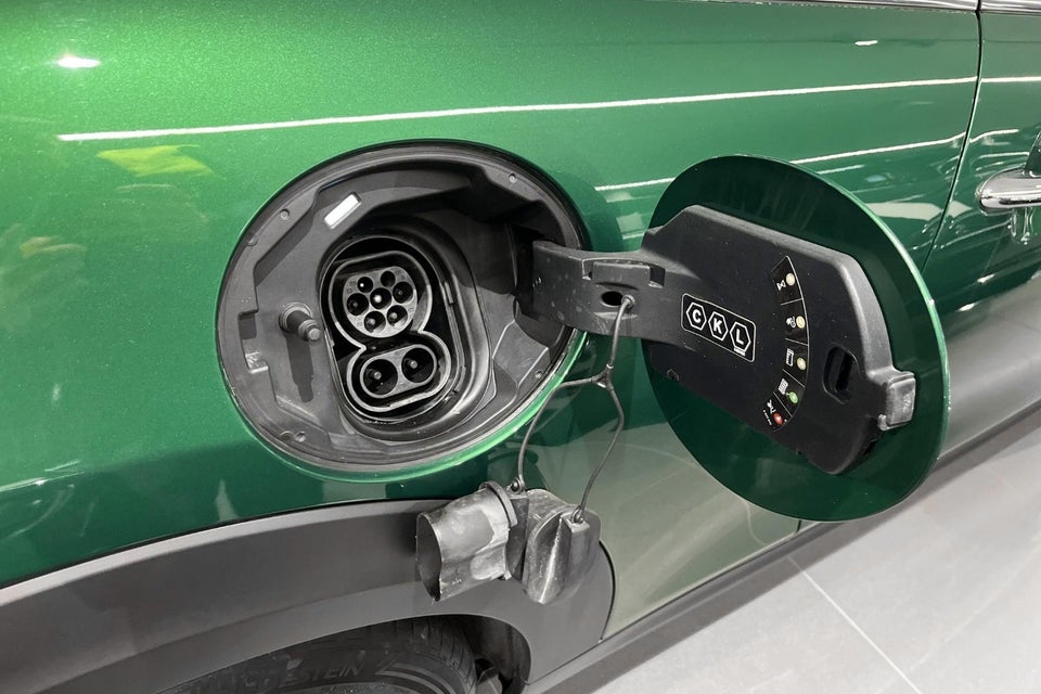 MINI Cooper SE Camden Edition 3d