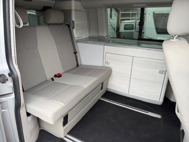 VW California 2,0 TDi 102 Coast 4d