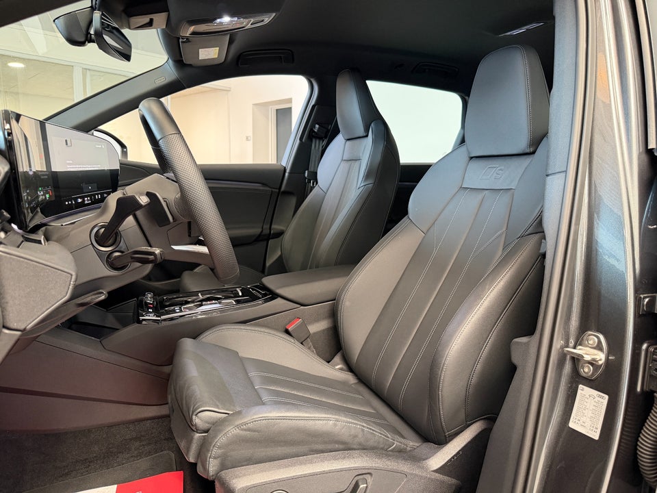 Audi Q6 e-tron S-line quattro 5d