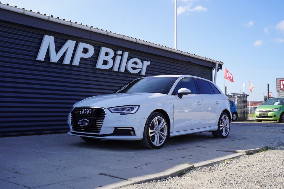 Audi A3 1,4 e-tron S-line Sportback S-tr. 5d