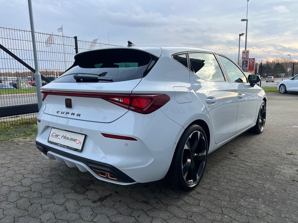 Cupra Leon 1,4 eHybrid VZ DSG 5d