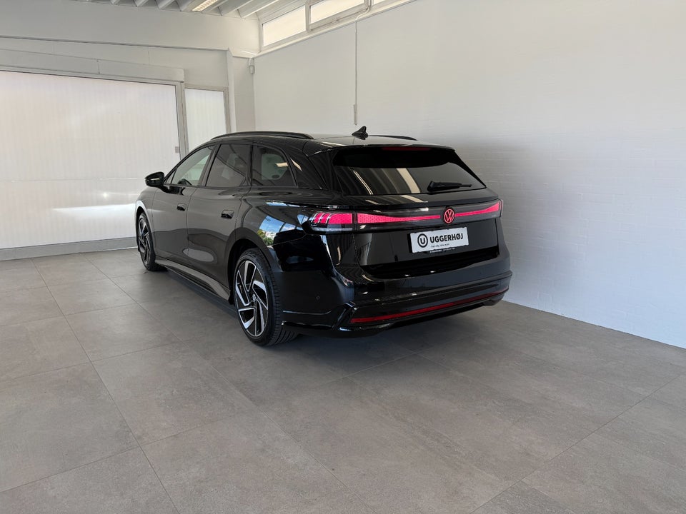 VW ID.7 77 Style Tourer 5d