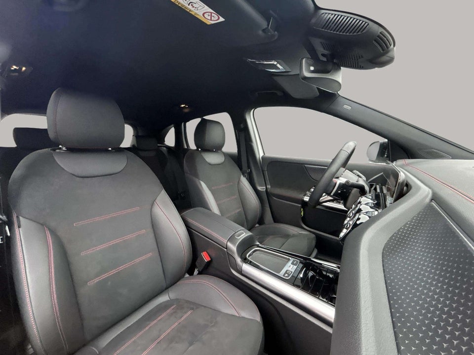 Mercedes EQA300 AMG Advance Plus 4Matic 5d