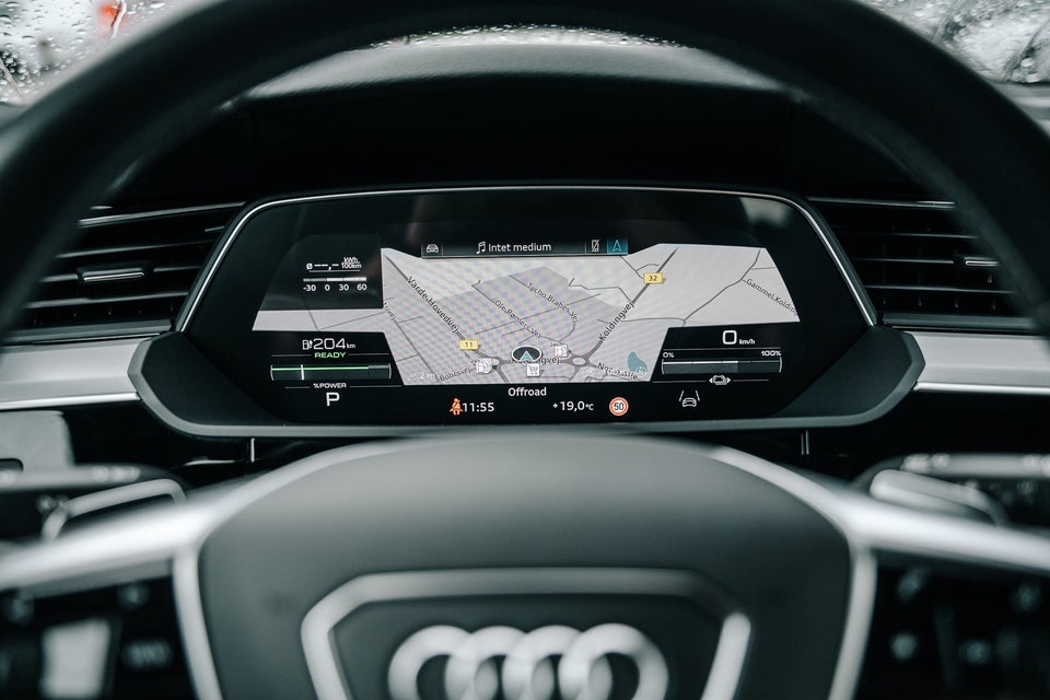 Audi e-tron 50 S-line quattro 5d