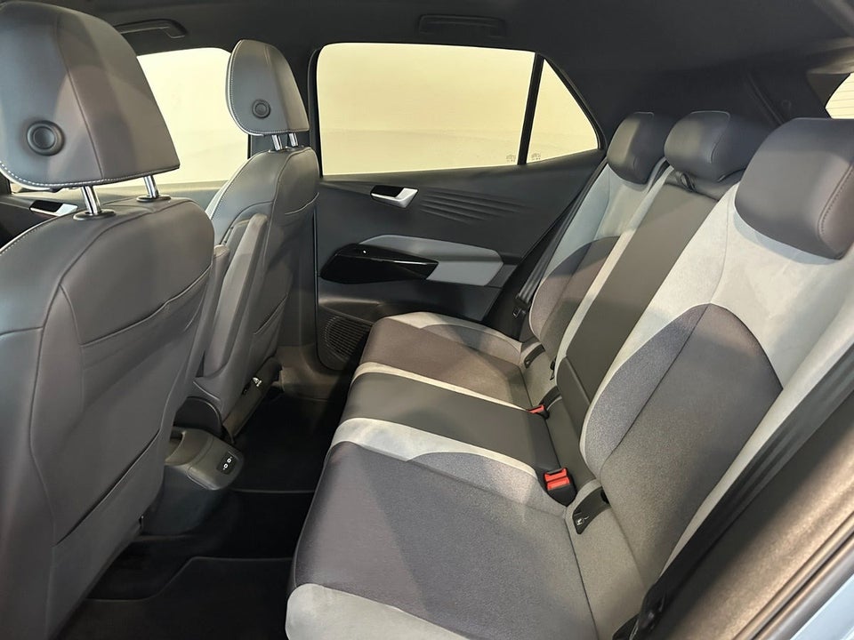 VW ID.3 58 Pro Performance Family 5d