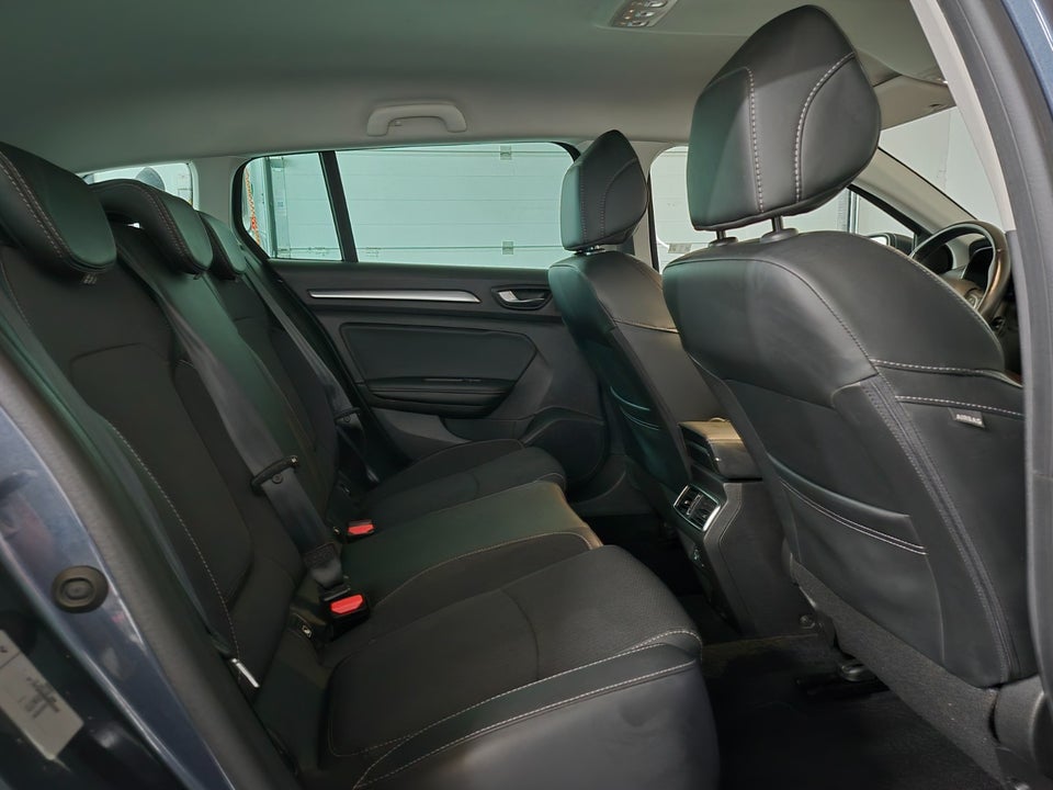 Renault Megane IV 1,6 E-Tech Intens Sport Tourer 5d