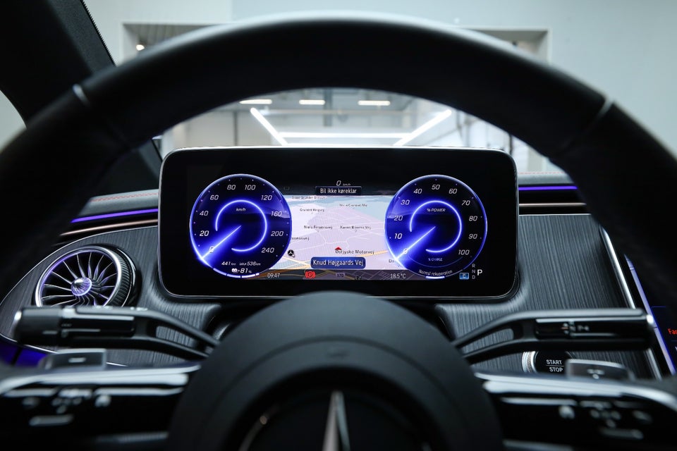 Mercedes EQE350+ AMG Line 4d