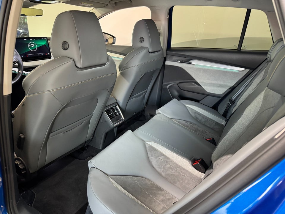Skoda Enyaq 80 iV Suite 5d