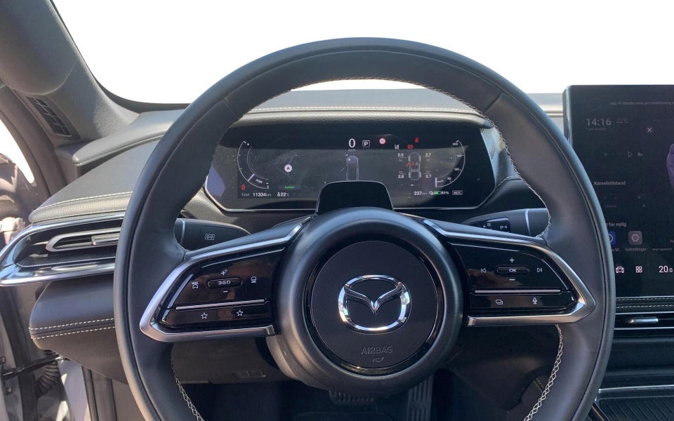 Mazda 6e Takumi 5d
