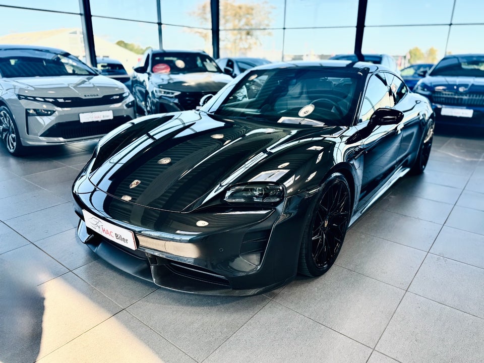 Porsche Taycan 4S Performance+ 4d