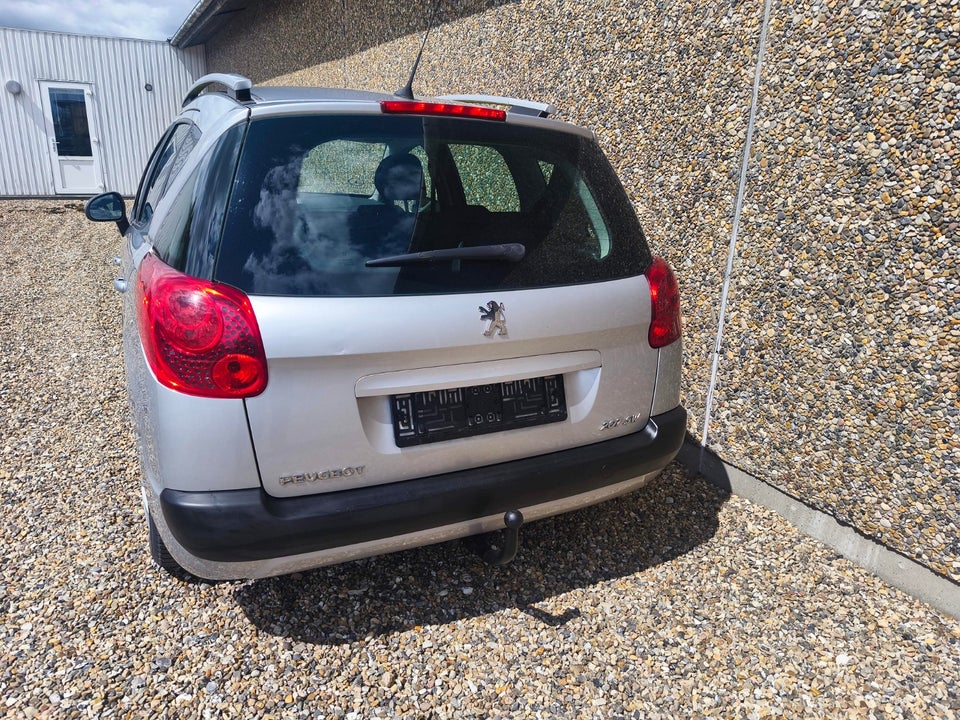 Peugeot 207 1,6 HDi 90 Comfort+ SW 5d