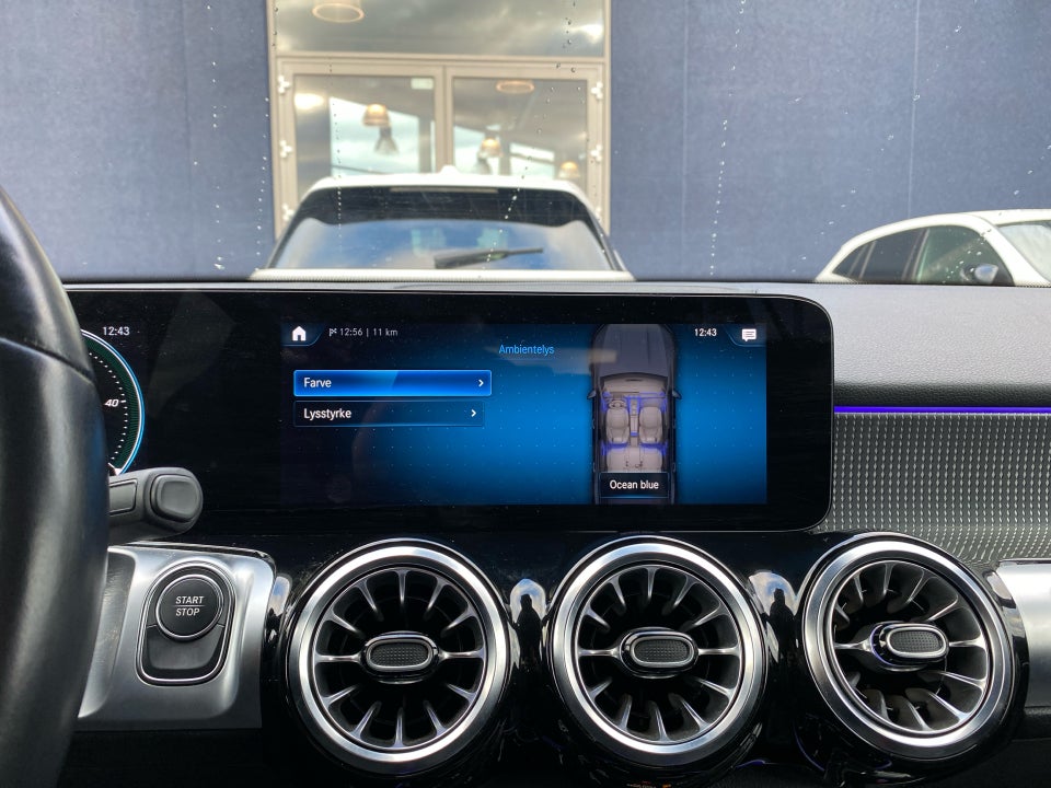 Mercedes EQB300 Progressive 4Matic 5d