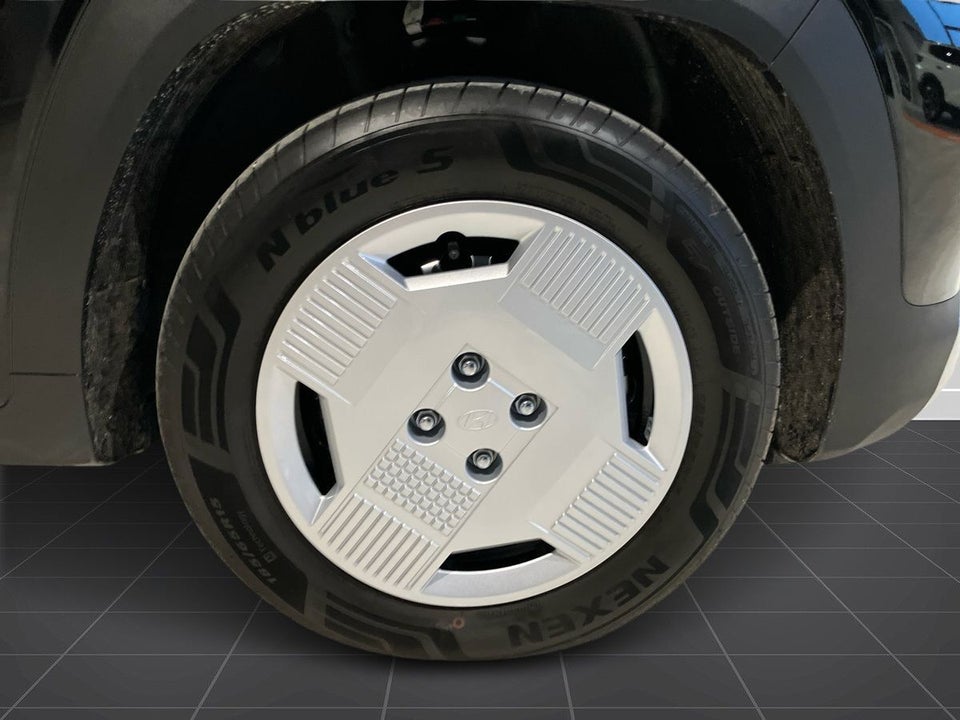 Hyundai Inster 49 Essential 5d