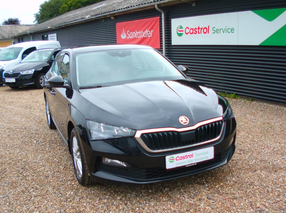 Skoda Scala 1,6 TDi 115 Ambition DSG 5d